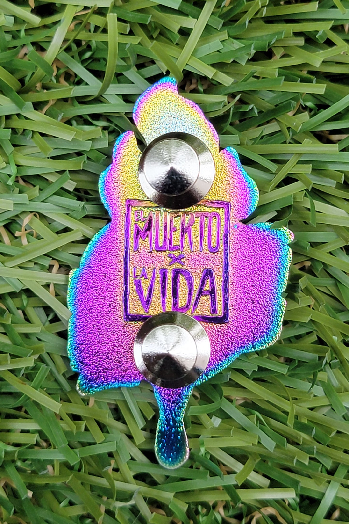 Hopeless Dramatic enamel pin